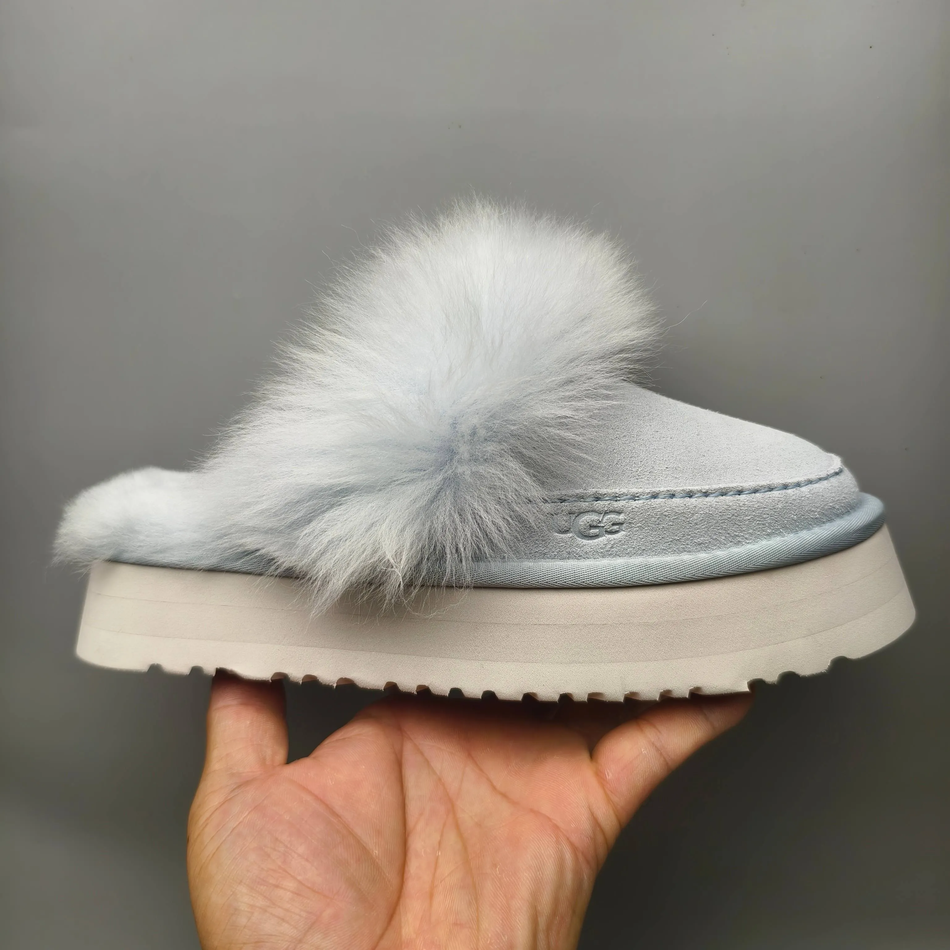 💰520 UGG sheepskin all-in-one snow boots 3930 fur-cuffed slip-ons color: sand, light blue, maroon Size: 35-41